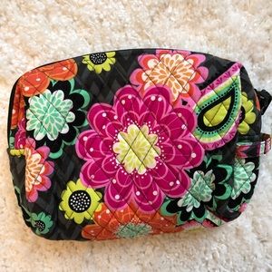 Vera Bradley Ziggy Zinnia travel cosmetic bag